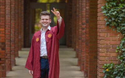 Gianni GRADUATES from Elon University with his BFA in Music Theatre!